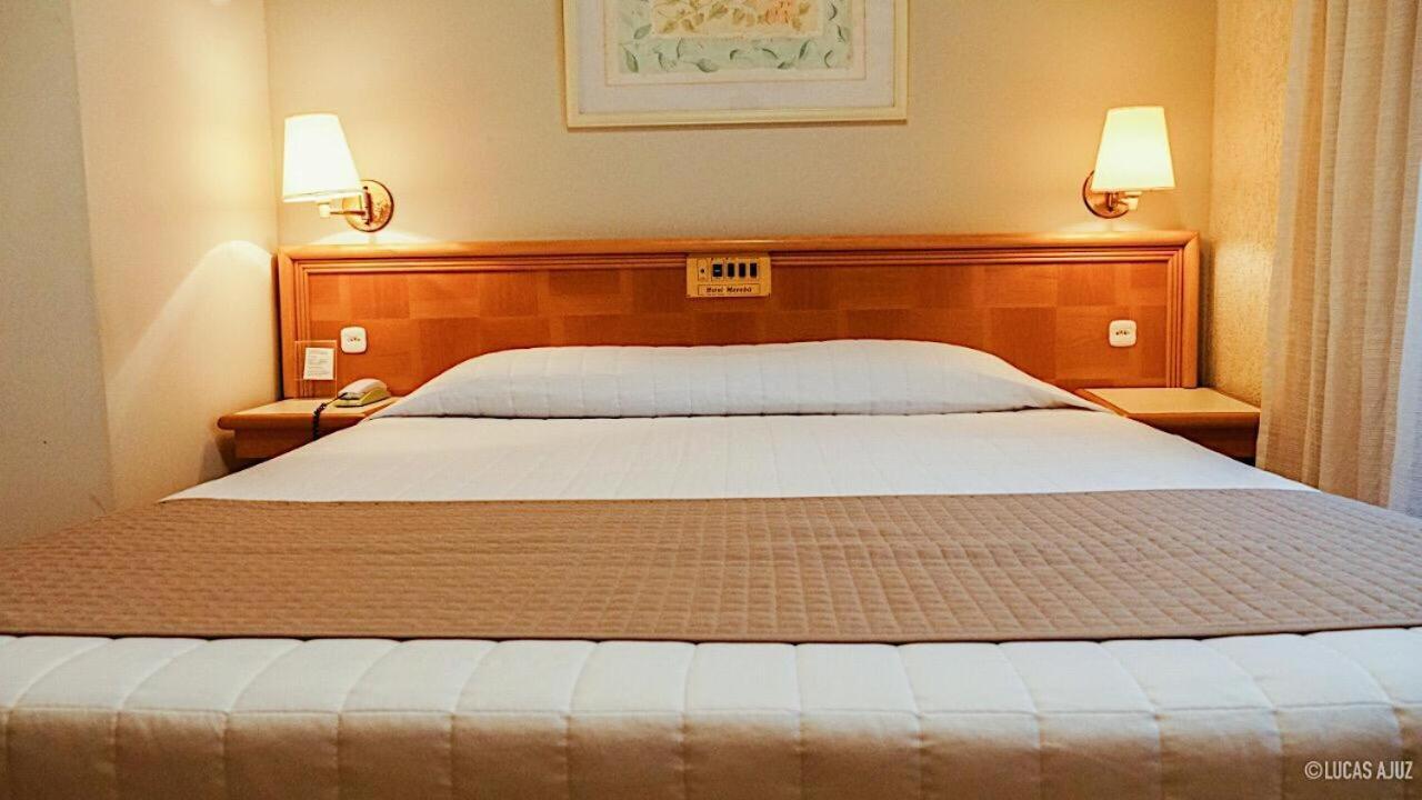 Curitiba Palace Estacao Hotel Kültér fotó