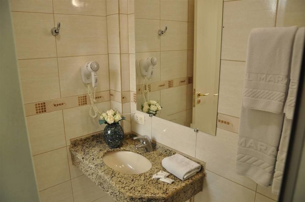 Curitiba Palace Estacao Hotel Kültér fotó